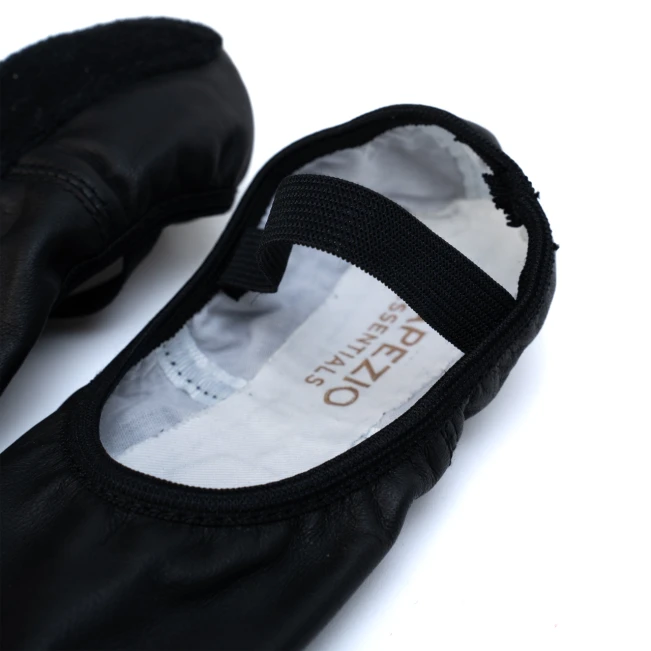Capezio Luna, kožne baletne papučice za početnike Capezio Luna, kožne baletne papučice za početnike