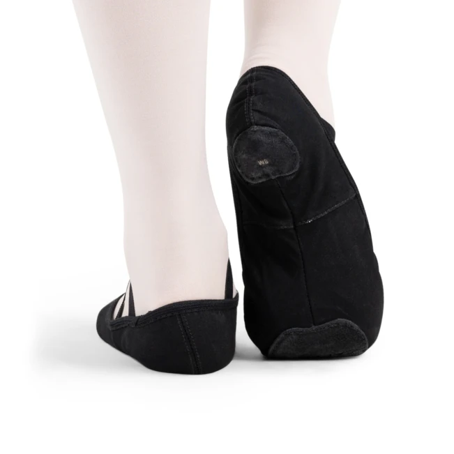 Capezio Stella, dječačke platnene vježbaće papuče Capezio Stella, dječačke platnene vježbaće papuče